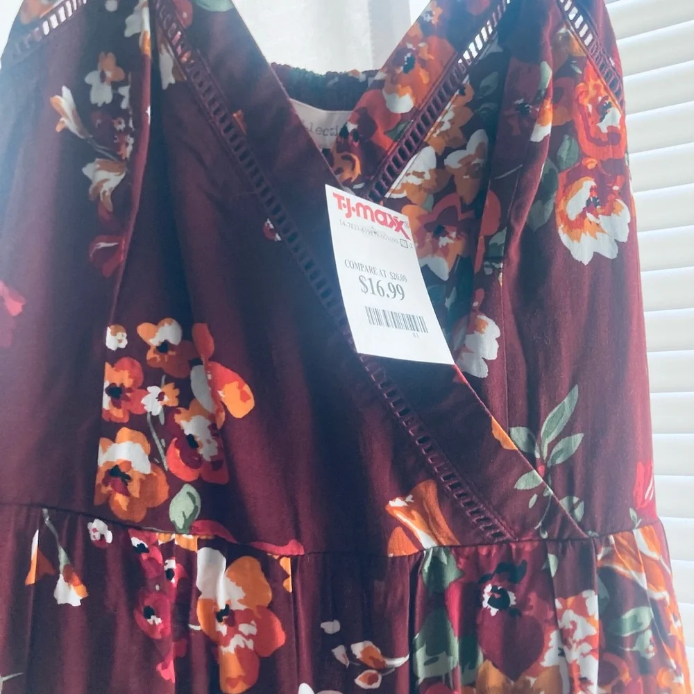 NWT Floral Jumpsuit - Picture 4 of 6